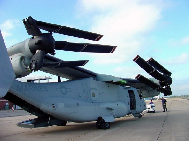 Конвертоплан США Osprey упал в море в Японии