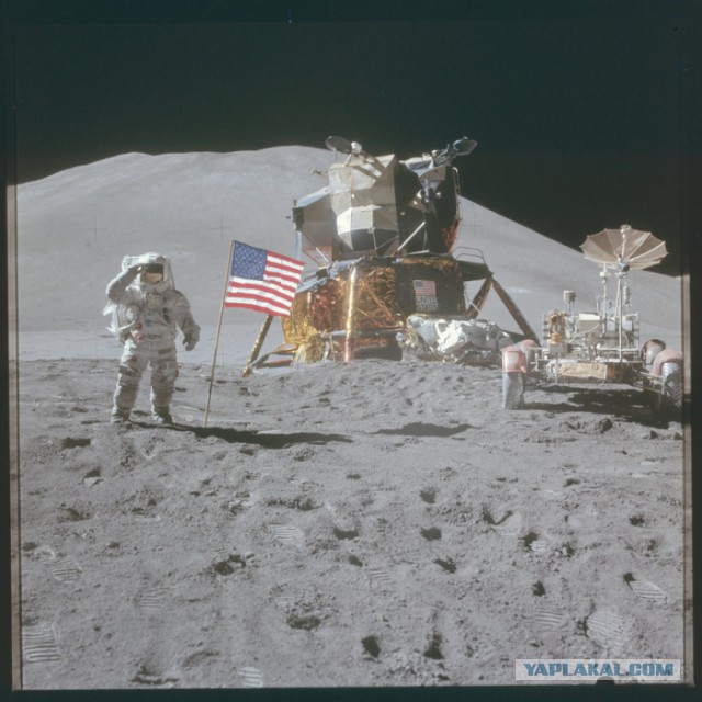 Снимки, заснятые лунной миссией «Аполлон-15»