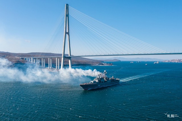 Пентагон разрешил ВМС США применять силу в отношении российского флота