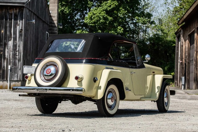 Willys Jeepster. Забавного автомобиля пост