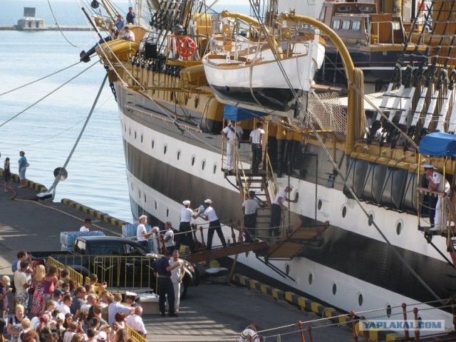 Парусник Amerigo Vespucci прибыл в Одессу