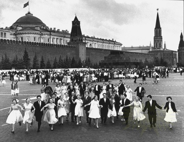 Известный советский фотограф Дмитрий Бальтерманц