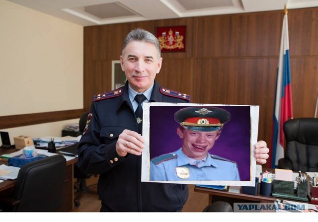 Полицию возмутили фотожабы на главного гаишника Юрия Дёмина
