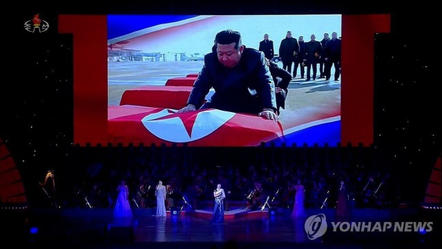 А можно вот этим всем ребятам раздать виды на жительство и паспорта, вместо вон тех @хуенно важных специалистов?