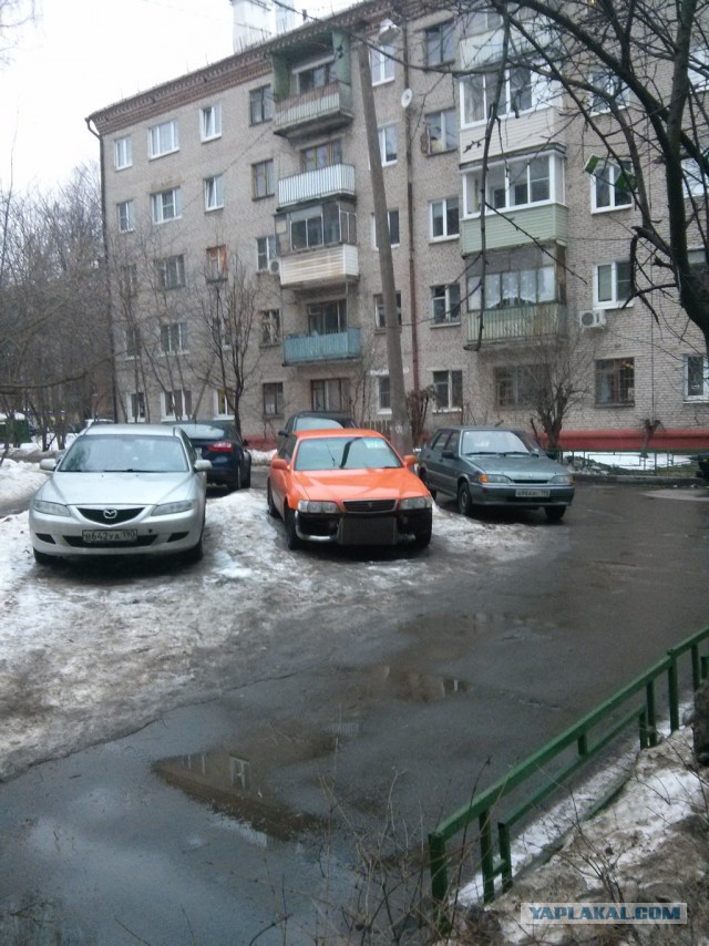 За стеной: необычная находка Toyota Mark II 1984