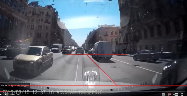 Нападение автохама на девушку на Литейном