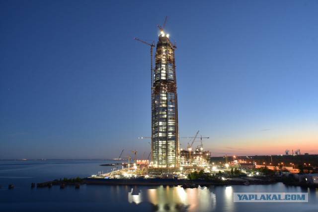 Башня "Газпрома" - самое высокое здание Европы