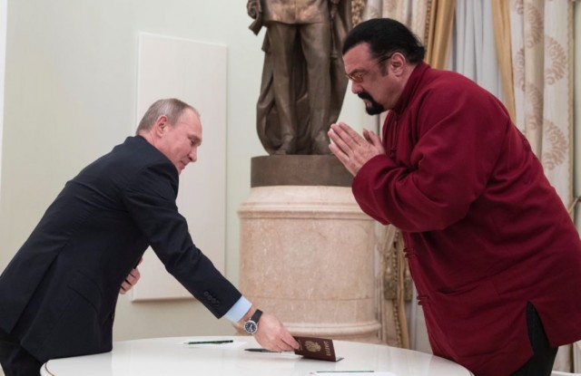 Как снимали фильм "В осаде": 22 интересных факта о фильме, о которых многие не знают