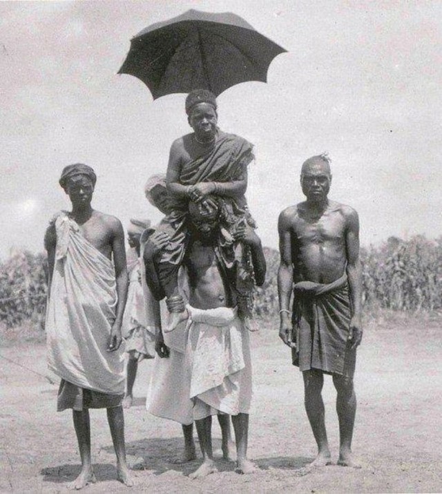 Исторические фотографии. Около сотни лет назад.