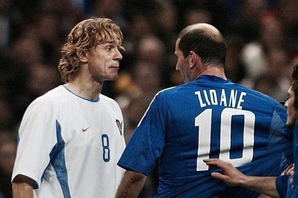 Карпин считает, что в футболе нельзя запрещать мат