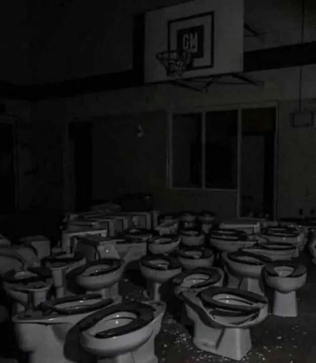 Атмосферные и немного жуткие фотографии из Сети