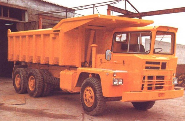 Игра на ЯПе: Угадай АВТО-8