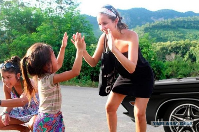 Фотожаба: любопытный парень