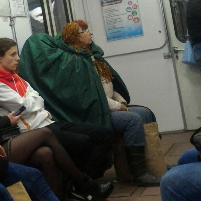 Модники из нашего метрополитена