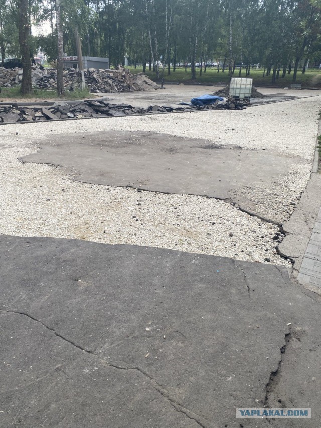 Московского чиновника избили стулом по голове на работе