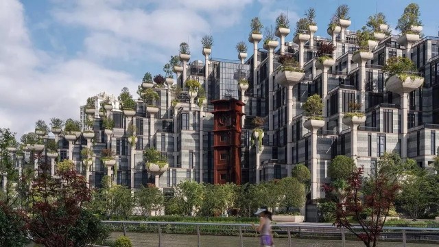 Сказочный торговый центр «1000 деревьев» в китайском Шанхае