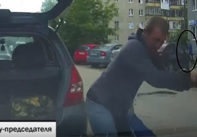 В Екатеринбурге избили председателя ТСЖ