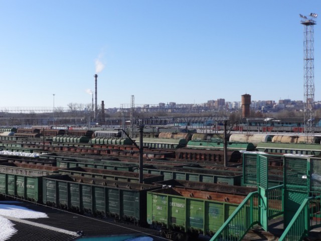 Тем временем в одном из китайских депо