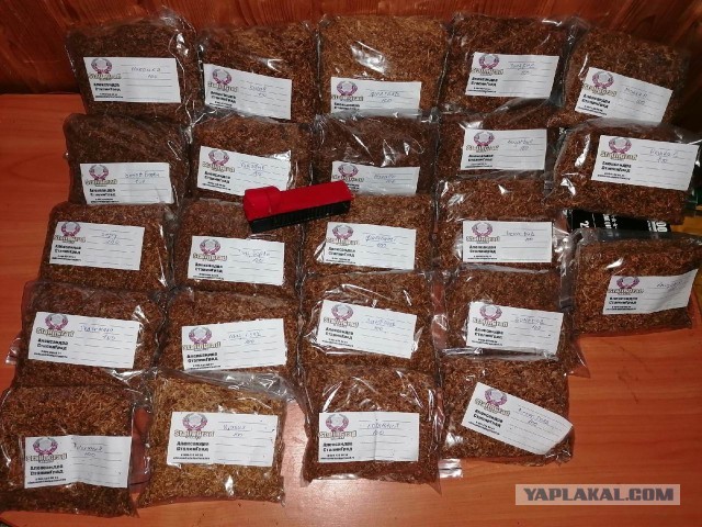 Пачка сигарет из натурального развесного табака стоит всего 36 рублей.