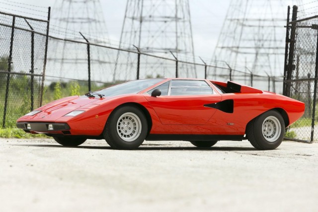 Lamborghini возродила Countach