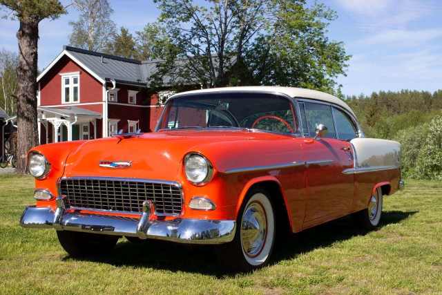 Вот какую «игрушку» увидел на заправке