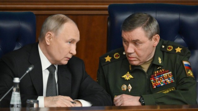 Подполковников отправили за решетку за сбор «дани» с бойцов СВО.