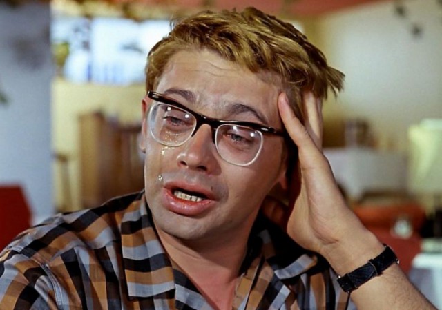 Ворона ловит рыбу