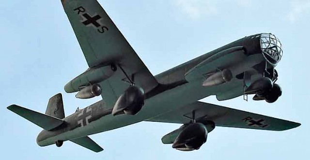 Истребитель F-35 стал звездой авиасалона Фарнборо-2016
