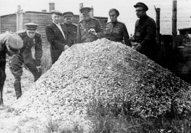 Селекция в женских концлагерях
