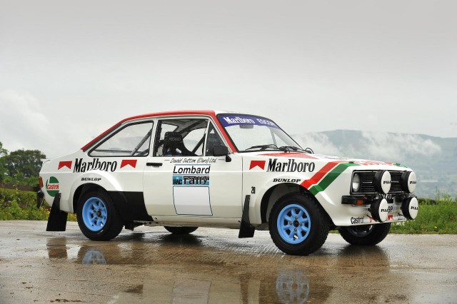 Group B. Красивых автофото пост