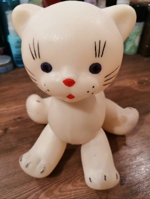 Котик скучает
