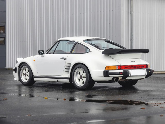 1986 Porsche 911 Turbo 'Flachbau'. Автопятница №80
