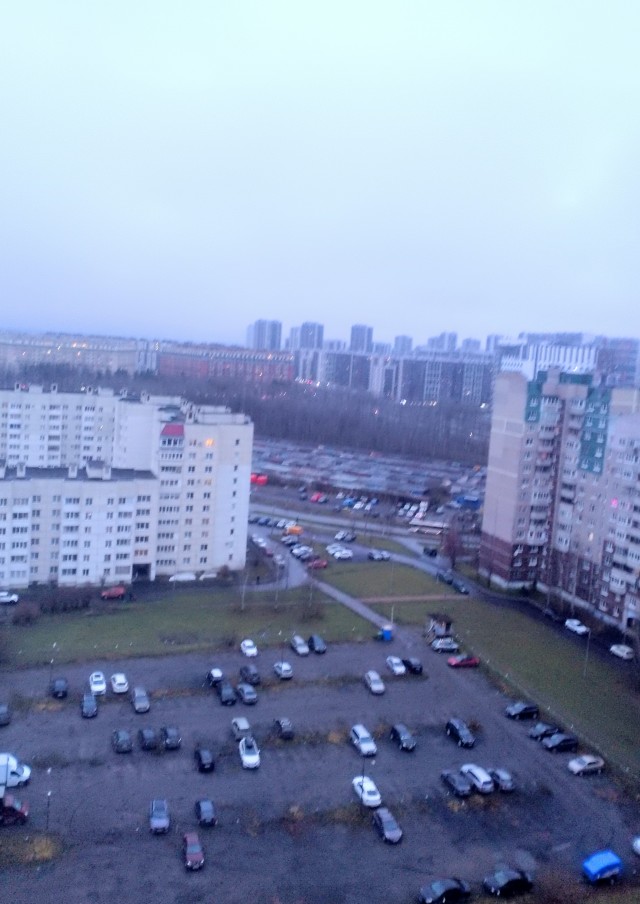 А что у вас за окном?