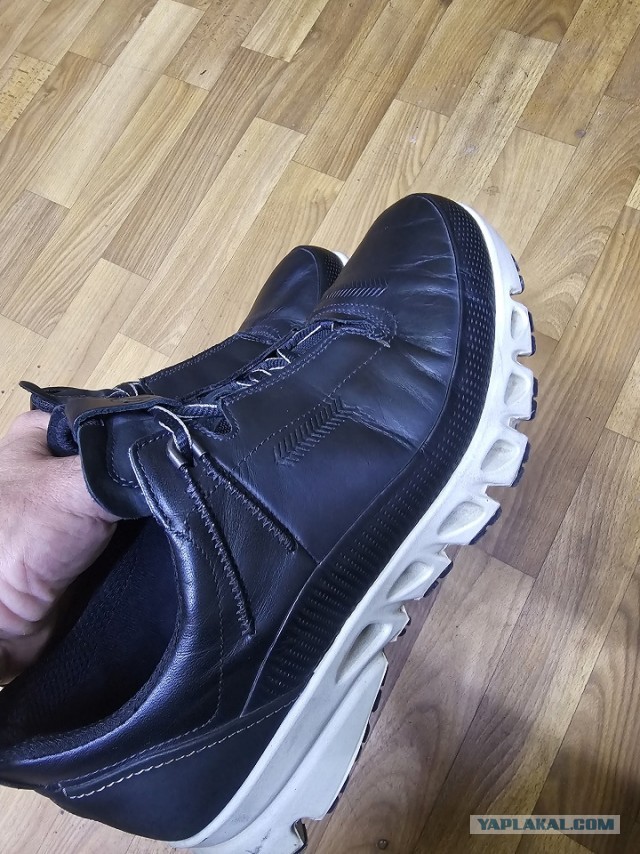 Отвратильного качества обувь Ecco