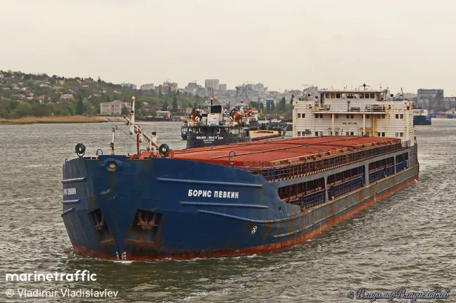 Про одного капитана