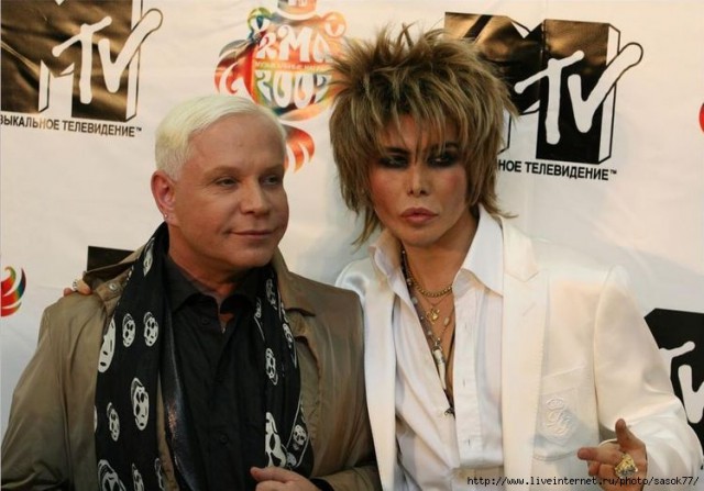 Что прячут голые женщины и почему