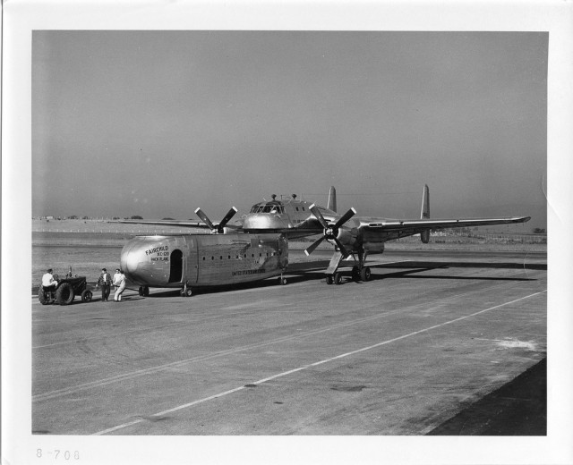 Воздушная фура Fairchild C-120 Packplane