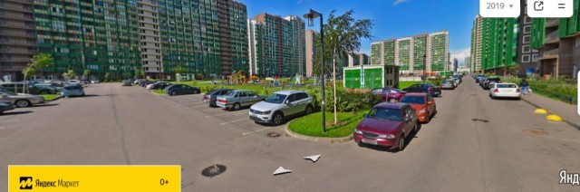 Снегопад в Москве выявляет чудаков на другую букву