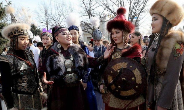 Прикольные и просто красивые картинки 10.03.2011
