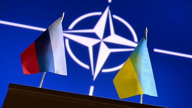 На Украине призвали Россию вступить в НАТО