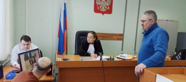 Восемь суток ареста афганцу за возложение цветов к мемориалу "Чёрный тюльпан"