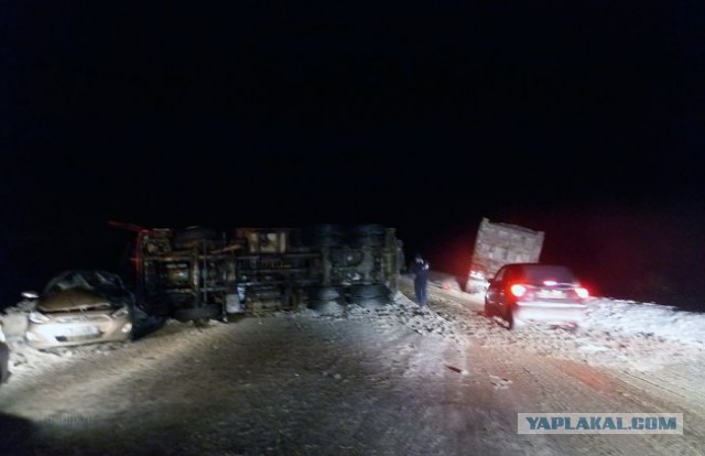Полицейский спас автобус с детьми