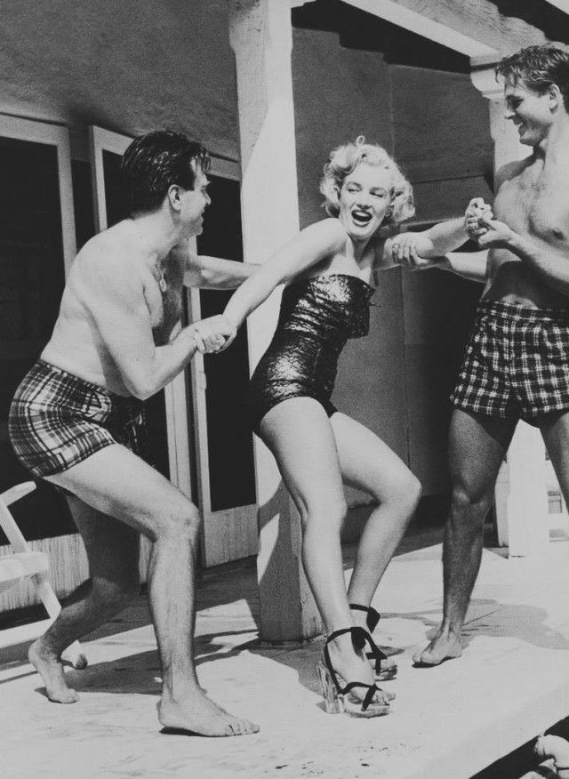 Marilyn Monroe and the Camera