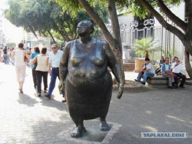 Знойная женщина - мечта поэта!