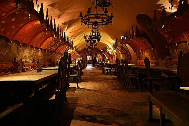 Самый старый действующий ресторан Европы находится в Польше, и ему уже 700 лет!