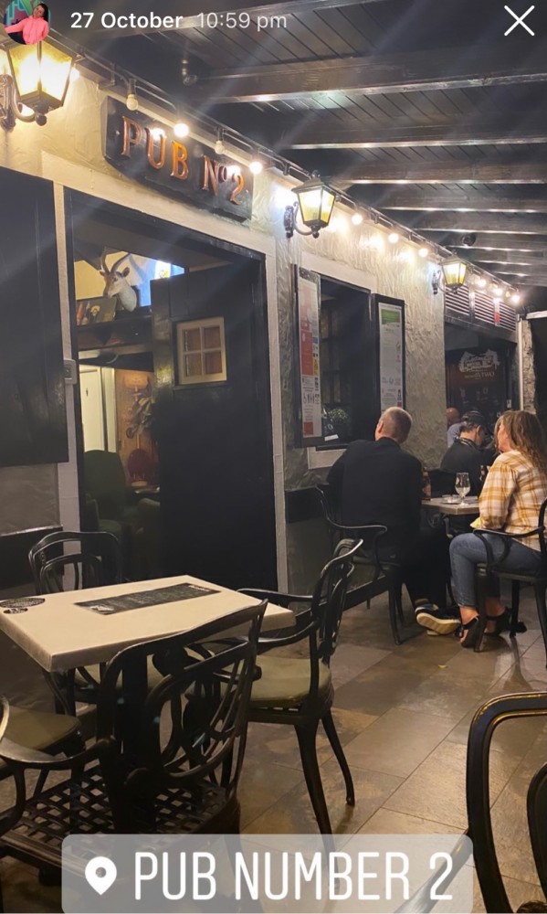 Шашлык по-мадейрски: Эшпетада на лавровых палочках