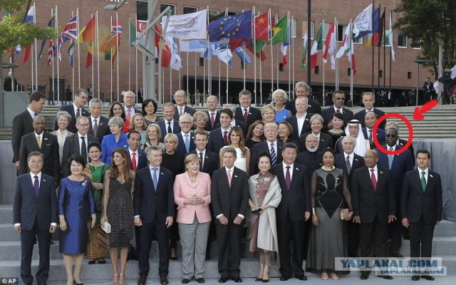 Групповое фото лидеров стран G-20