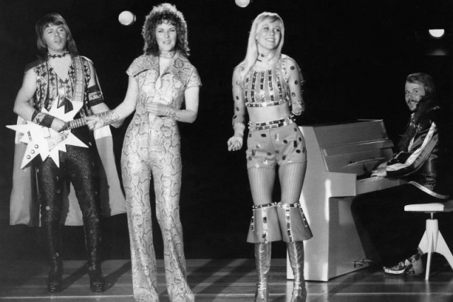 Как незнание перевода песен группы ABBA сыграло с нами злую шутку