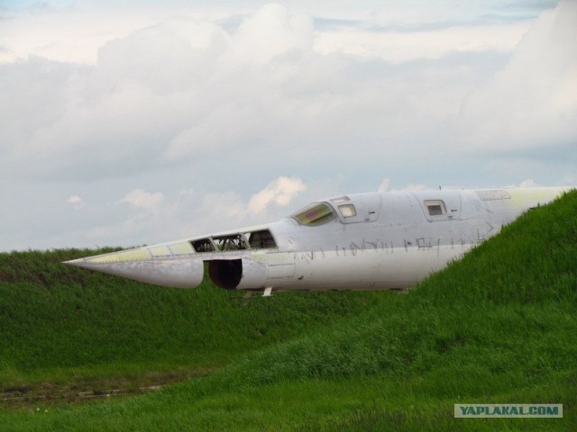 Воздвиженка, "заброшенный" военный аэродром