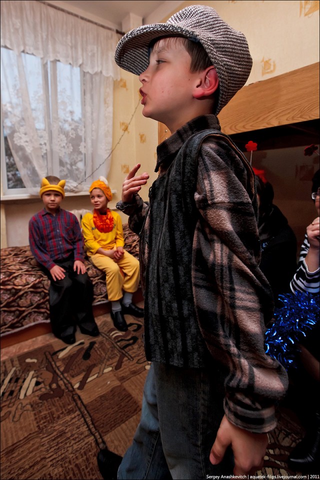 Новогодняя история из детского дома.